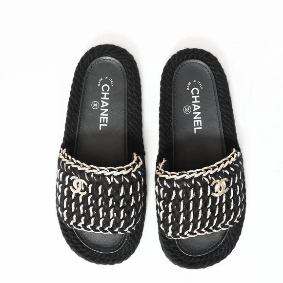 NEW CHANEL WOMENS BRAIDED KNIT METALLIC CC SLIDES SZ EU 39 - Picture 2 of 12